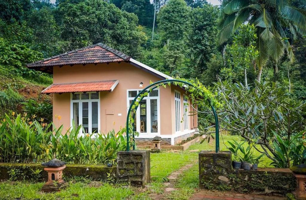 After The Rains - Rainforest Lodge Meppādi Eksteriør bilde